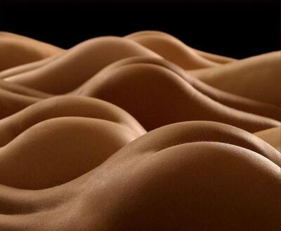 画像のタグ: 5 girls, Ass - Butt