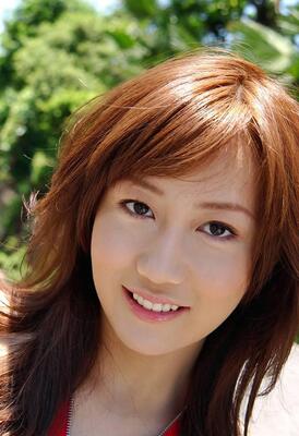 画像のタグ: Asian, Eyes, Smiling, Face, Safe for work