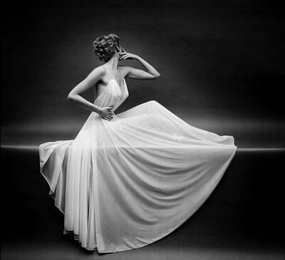 画像のタグ: Black and White, Art