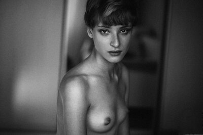 画像のタグ: Black and White