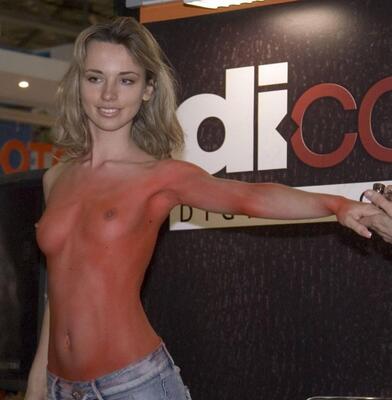 Blonde, Skinny