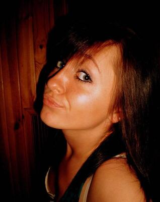画像のタグ: Brunette, Face
