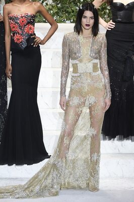 画像のタグ: Kendall Jenner, Brunette, American, Celebrity - Star, Safe for work