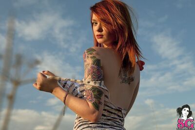 画像のタグ: Redhead, Tattoo