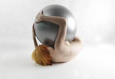 画像のタグ: Redhead