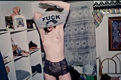 画像のタグ: Skinny, Brunette, Flat chested, Small Tits