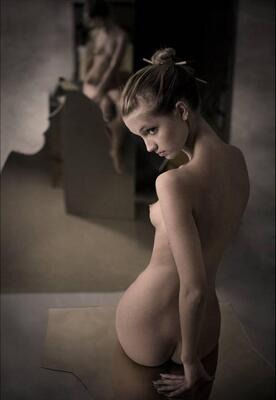 画像のタグ: Skinny, Small Tits