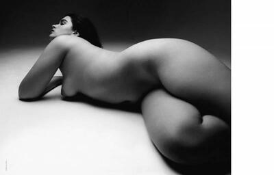 Nude girl picture
