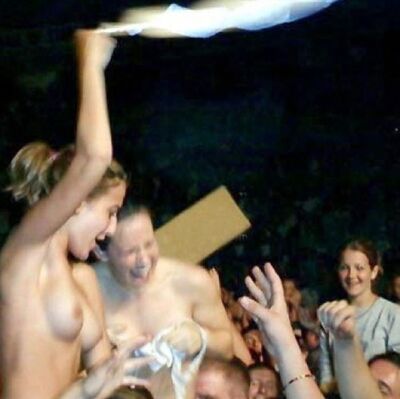 Nude girl picture